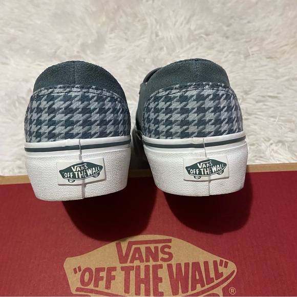 💫SOLD💫NWT Platform Slip on Vans - Picture 8 of 8